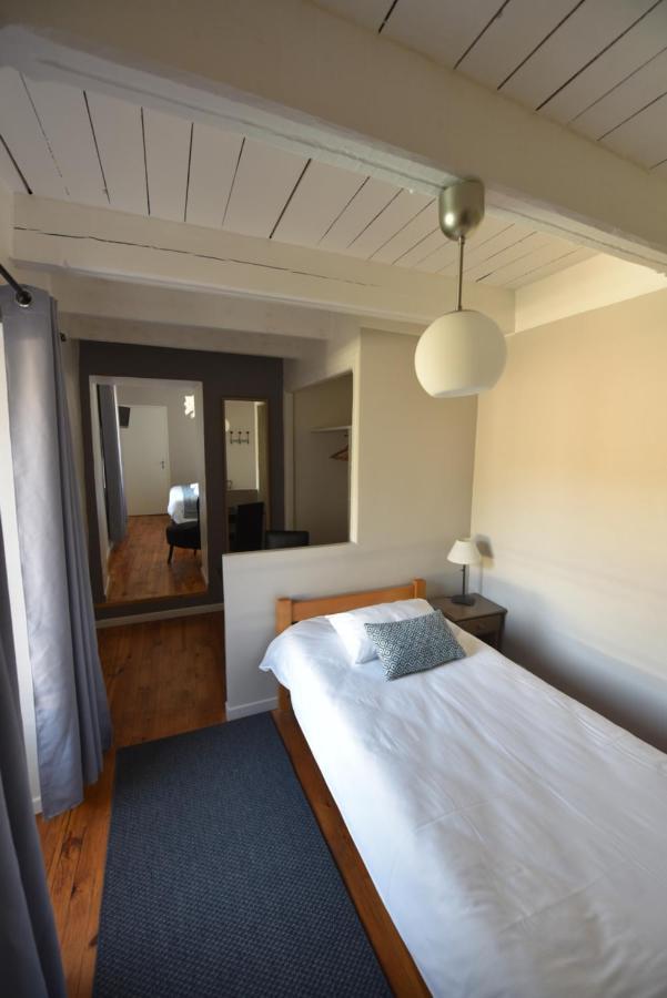 Hotel Restaurant La Calade Octon ภายนอก รูปภาพ
